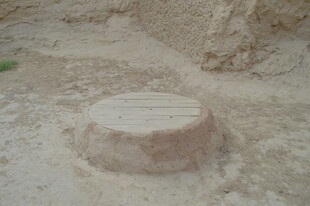 出土圆形石器遗迹