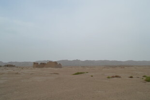 沙漠中的古老遗迹