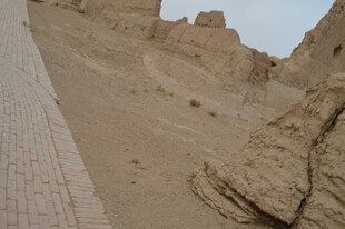 古老城墙遗迹 尽显沧桑