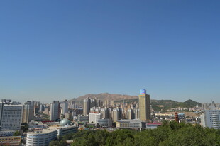 城市天际线全景风光