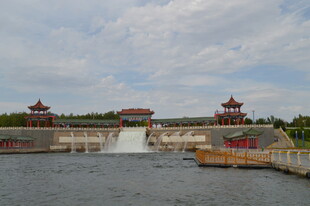 中式水景建筑景观图