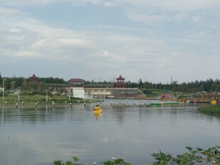 湖畔风光 宁静宜人景色