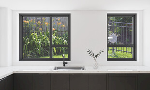 简约厨房窗户窗外绿植景观