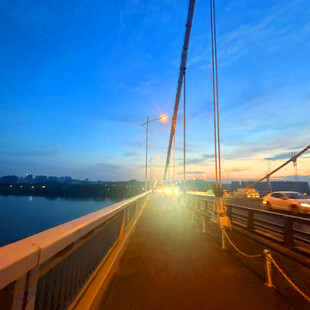 黄昏下的桥梁美景