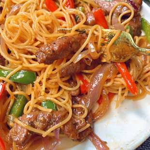 牛肉炒面