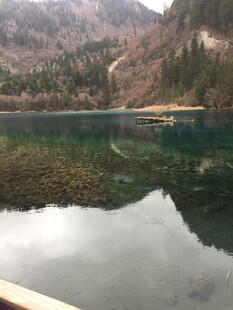 宁静山水湖景 自然之美