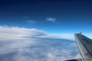 云端机翼 高空飞行美景