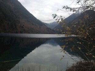 宁静山水湖景自然风光