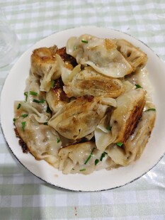 一盘美味煎饺
