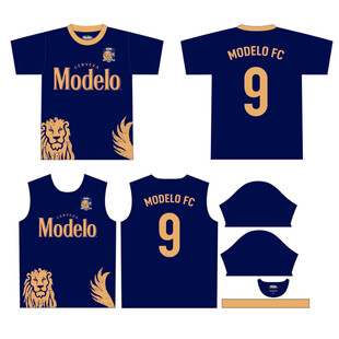 深蓝色运动队服设计展示