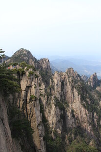 壮丽黄山奇峰景观