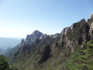 壮丽山景 尽显自然之美