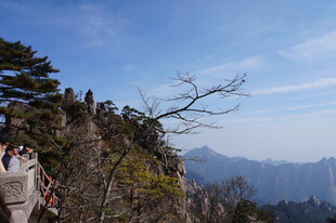 黄山美景 山巅栈道风光