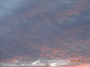 绚丽天空中的多彩云霞