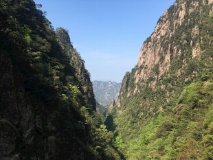 壮丽山景峡谷风光
