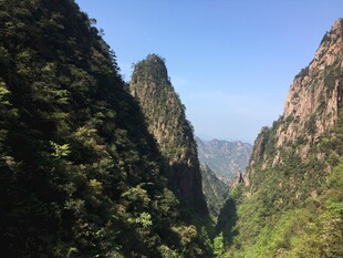 壮丽群山风景