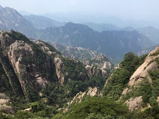壮丽山景 尽显自然之美