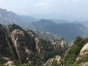 壮丽山景 奇峰罗列