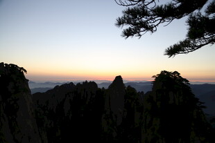 黄山日暮美景