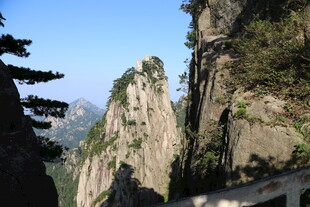 壮丽黄山奇峰景观