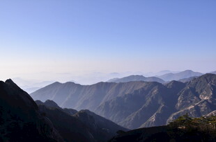 壮丽山景 远山近峦