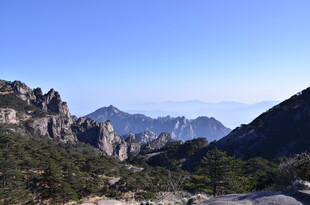 壮丽山景 尽显自然之美