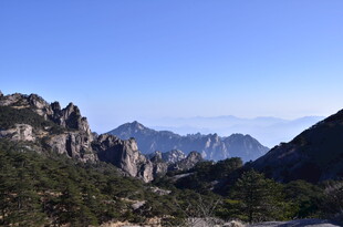 壮丽山景 尽显自然之美