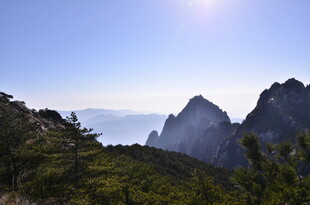 高山美景赏壮丽自然风光