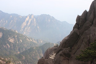 壮丽山景 峻峭奇峰