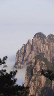 壮丽黄山奇峰景观