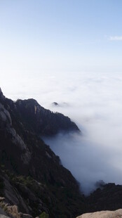 高山云海壮丽景观