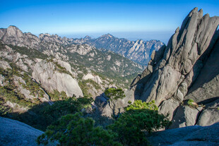 壮丽山景 俯瞰奇峰异石