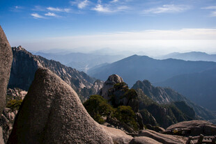 壮丽山景 俯瞰连绵山脉