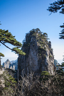 巍峨黄山奇峰