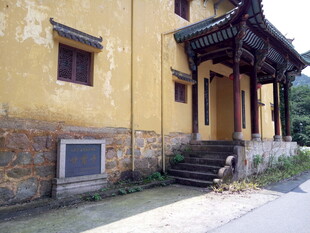 古朴中式建筑外观景致