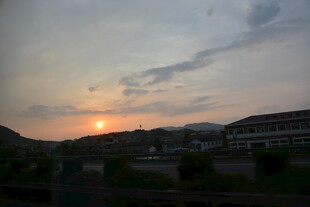 日落时分的乡村景致