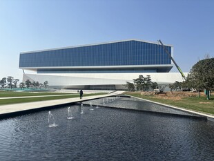 现代风格独特建筑景观