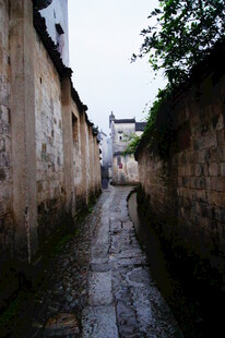 古巷幽深 尽显岁月韵味