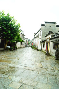江南水乡古巷石板路