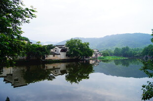 宁静水乡湖畔秀丽风光