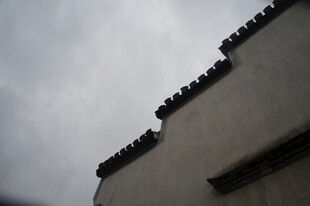 中式屋顶轮廓 古朴韵味