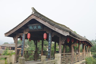 古色古香的中式廊桥建筑