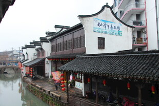 江南水乡古建筑沿河景致