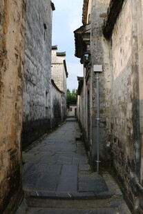 古老小巷的静谧时光