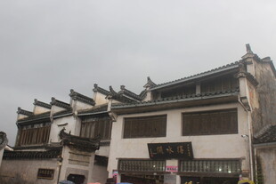 古色古香的中式传统建筑群