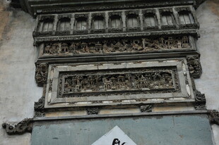 古老建筑上的精美雕刻