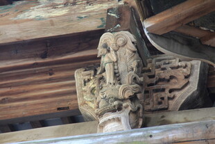 古建筑木雕构件特写