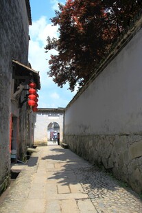 古巷幽幽 尽显岁月韵味