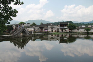 宁静水乡 石桥映碧水