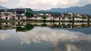 水乡湖景 静谧如画